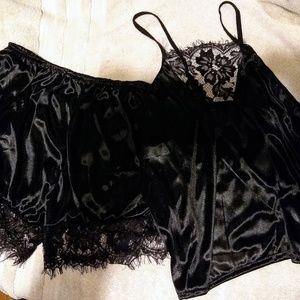 Black Satin and Lace Lingerie pajamas Sz S NEW